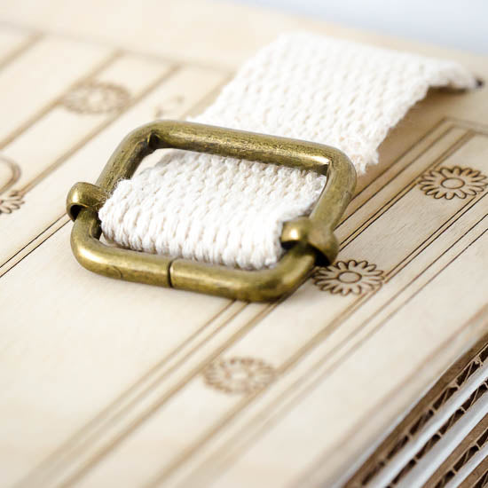 Medium Flower Press with Cotton Straps